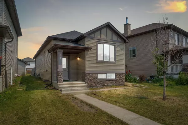 Calgary, AB T3J 0K1,34 Saddlebrook CIR NE