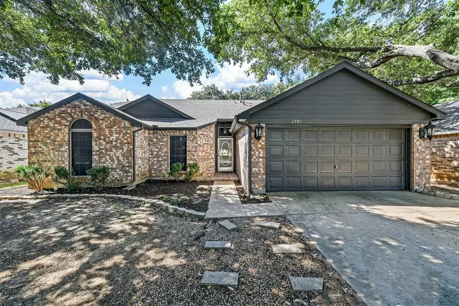 2701 Thunderbird Drive, Denton, TX 76207