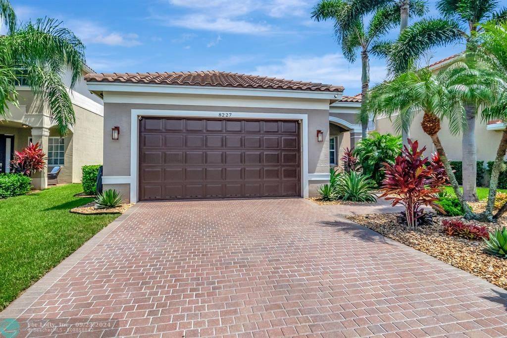 Boynton Beach, FL 33473,8227 Calabria Lakes Drive