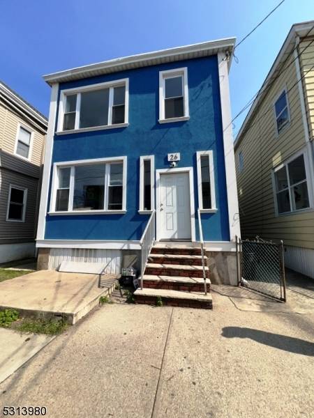 26 Liberty St, Passaic City, NJ 07055