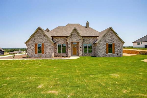 1044 Agnes N, Springtown, TX 76082