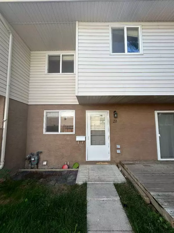 Lethbridge, AB T1H 4V6,1915 18 AVE N #21