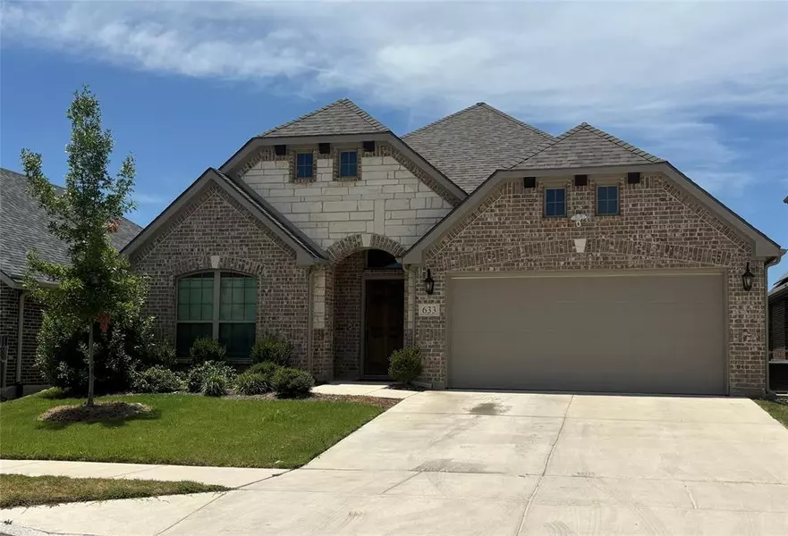 633 Retama Drive, Fort Worth, TX 76108