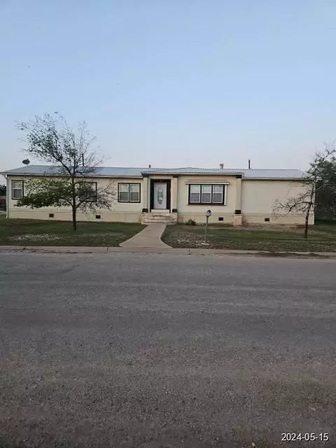 Sonora, TX 76950,1301 Savell Street