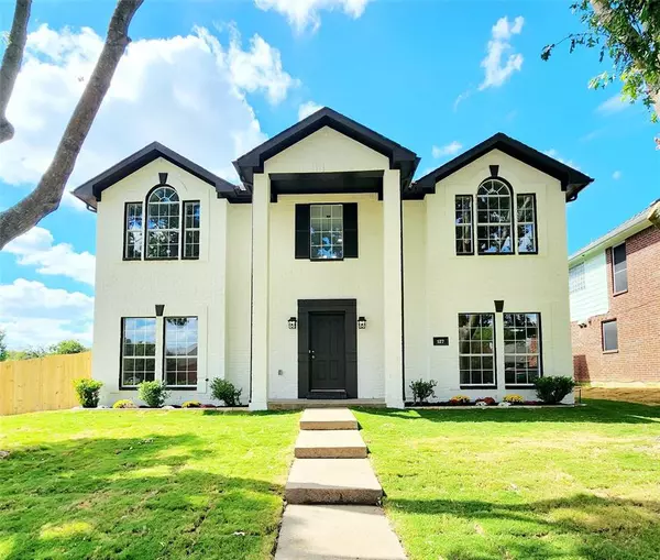 127 Dennis Drive, Cedar Hill, TX 75104