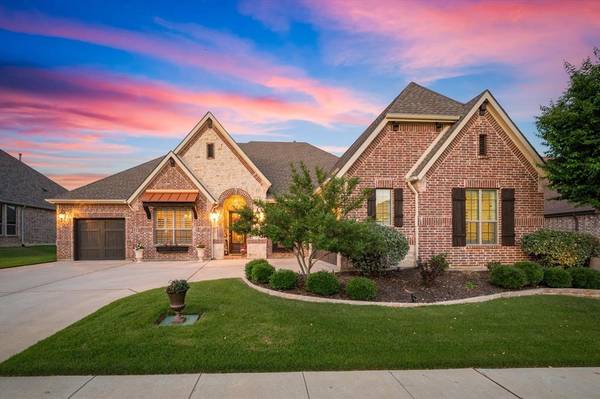 10859 Smoky Oak Trail,  Flower Mound,  TX 76226