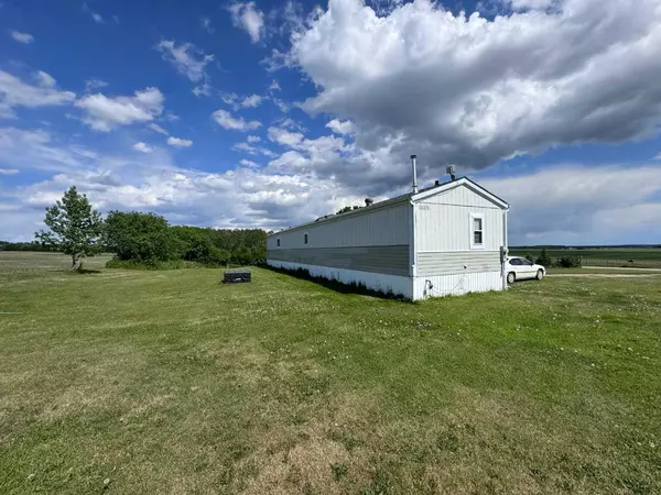 Rural Ponoka County, AB T0C 2N0,240080 Township Road 422