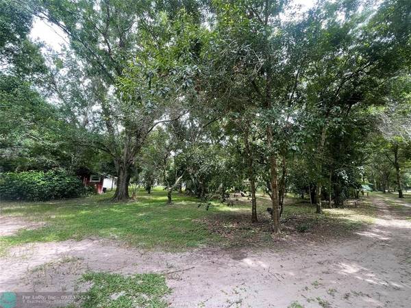 Okeechobee, FL 34972,tbd NW 93rd Ct