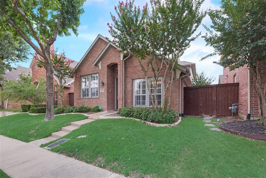 8630 Forest Glen Drive, Irving, TX 75063