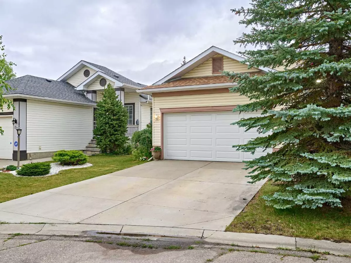 Calgary, AB T2Z2N1,115 Douglas Glen Close SE