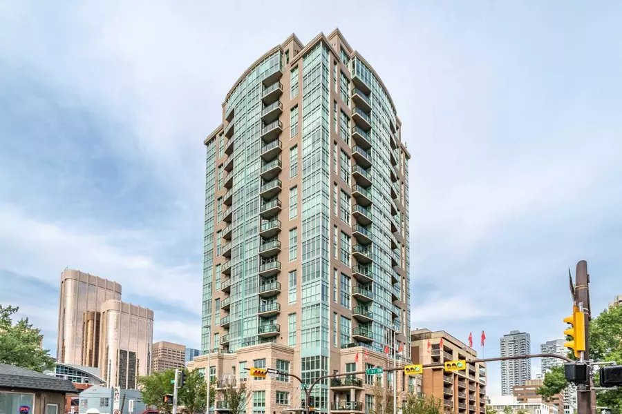 788 12 AVE Southwest #1205, Calgary, AB T2R 0H1