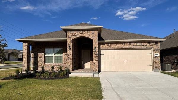 286 LUNAYENA Road, Rhome, TX 76078