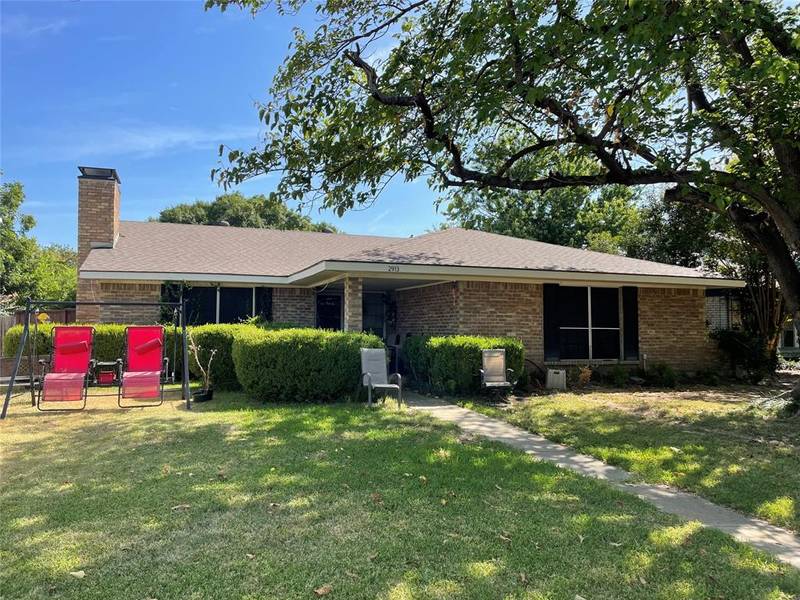 2913 Brookcrest Drive, Garland, TX 75040