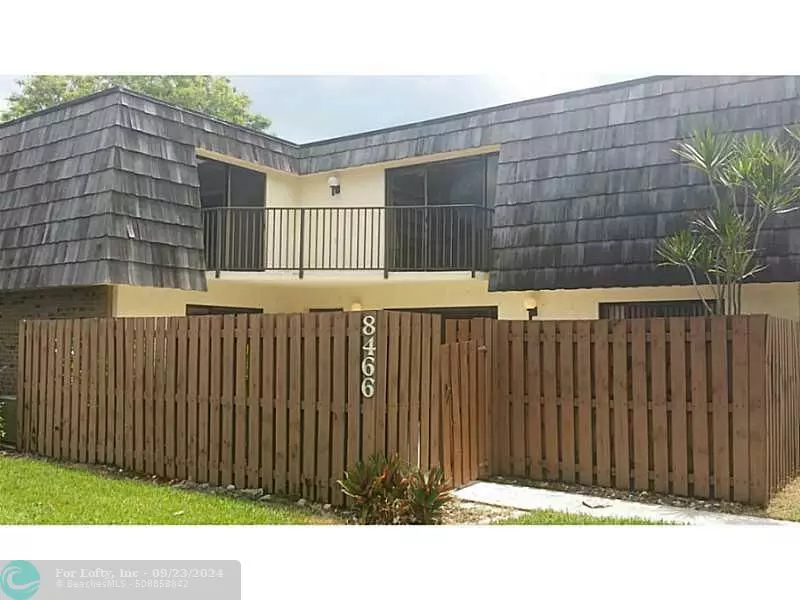 8466 S Coral Cir  #8466, North Lauderdale, FL 33068