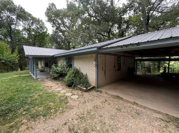 187 Perch Cove Lane, Broken Bow, OK 74728