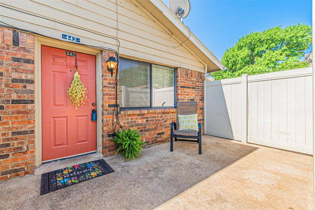 Carrollton, TX 75006,2240 Tarpley Road #442