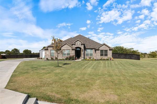 5429 Twin Pines Lane,  Royse City,  TX 75189