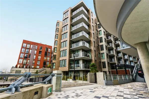 Victoria, BC V8V 3K3,1628 Store St #507