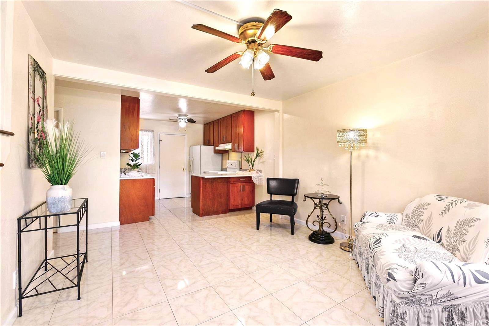 Pearl City, HI 96782,98-1381 Hinu Place #59