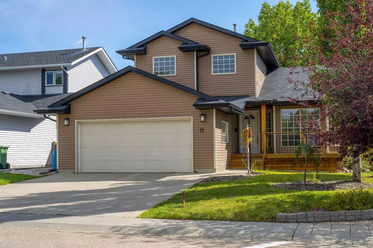 Cochrane, AB T4C 1L9,12 West Boothby CRES