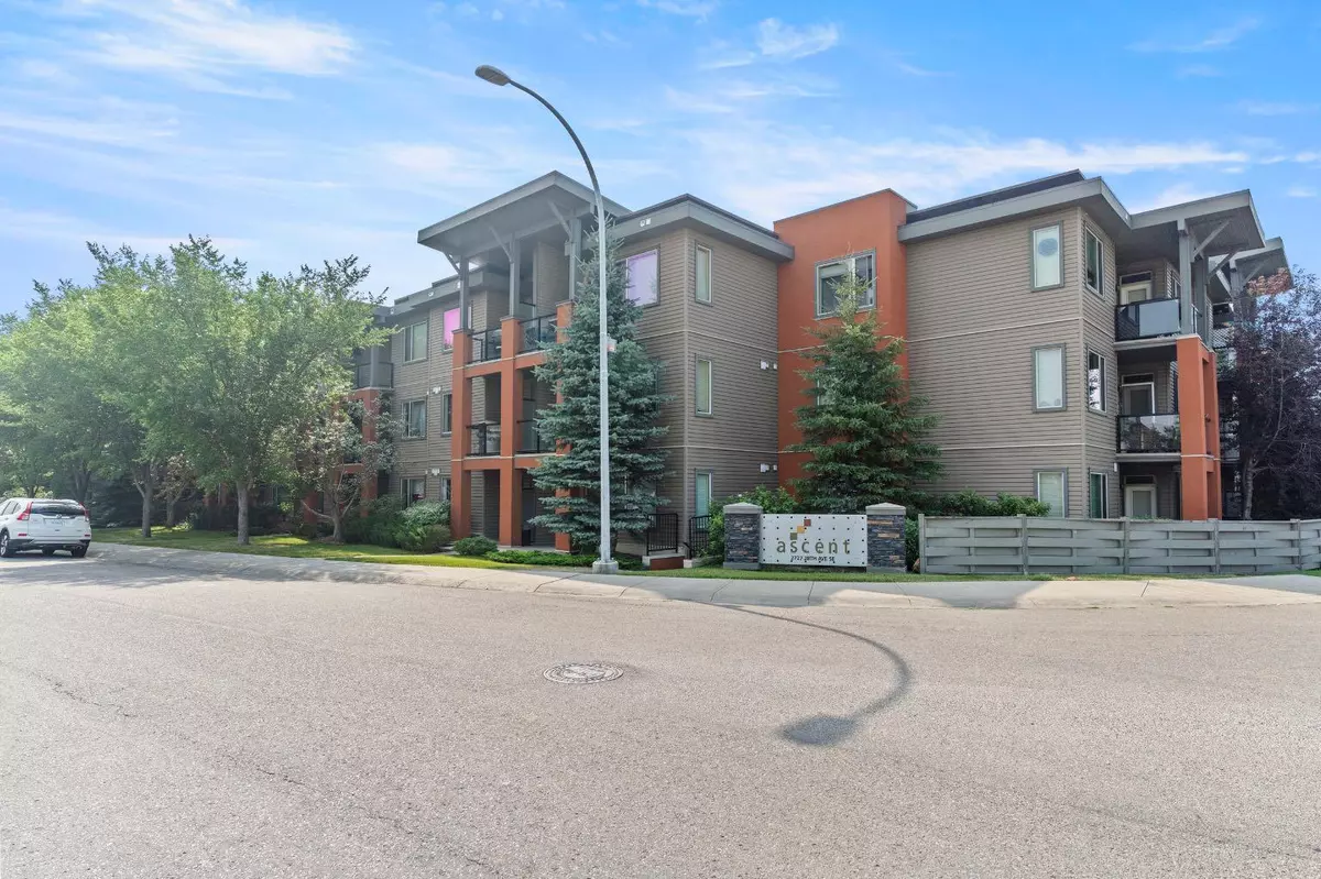 Calgary, AB T2B 0L4,2727 28 AVE SE #131