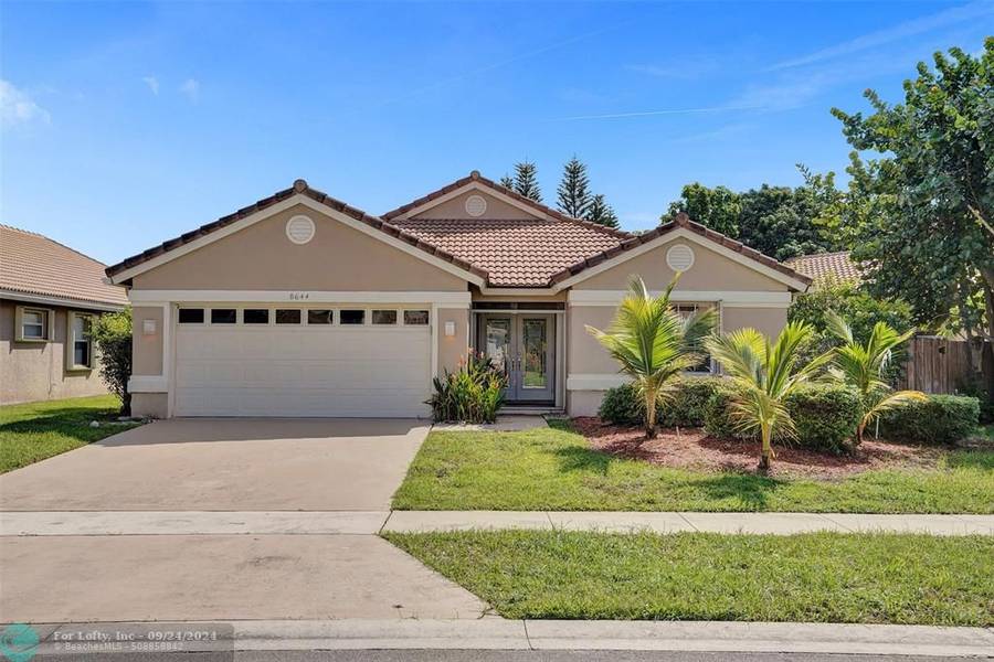 8644 Windy Cir, Boynton Beach, FL 33472