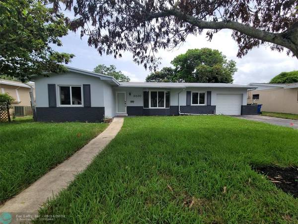 3320 NW 21st St,  Lauderdale Lakes,  FL 33311