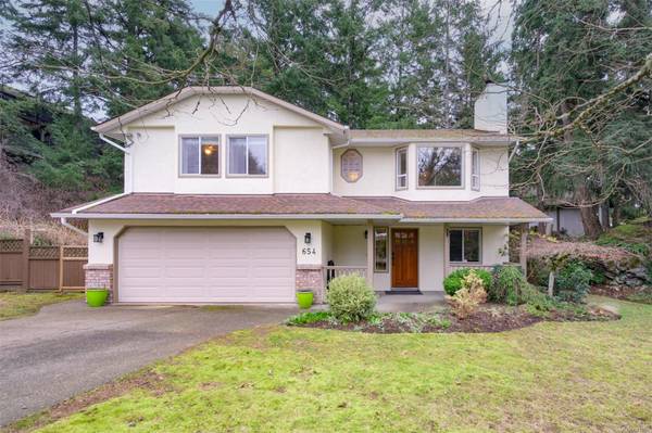 654 Rason Rd, Langford, BC V9B 6C6