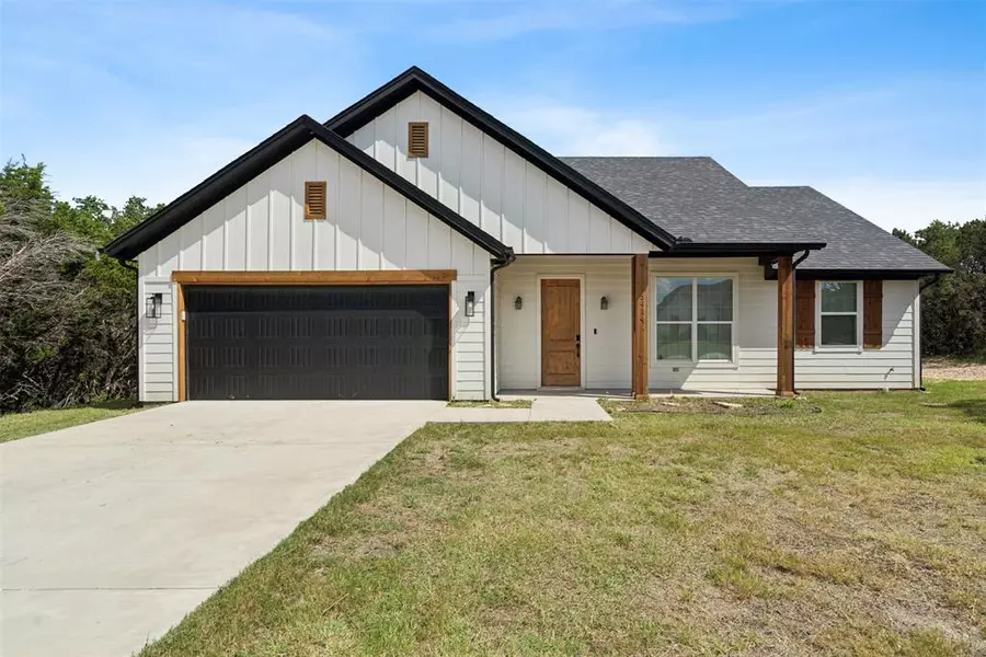 5414 San Jacinto Drive, Granbury, TX 76048