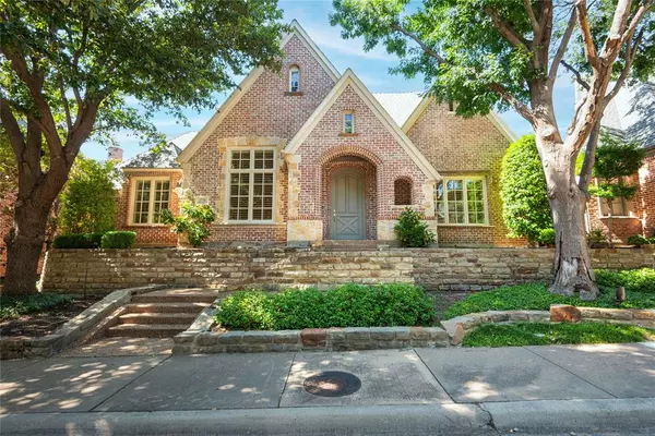 Dallas, TX 75252,5711 Prestwick Lane