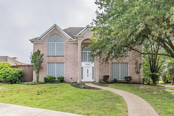 8006 Luna Drive,  Rowlett,  TX 75088