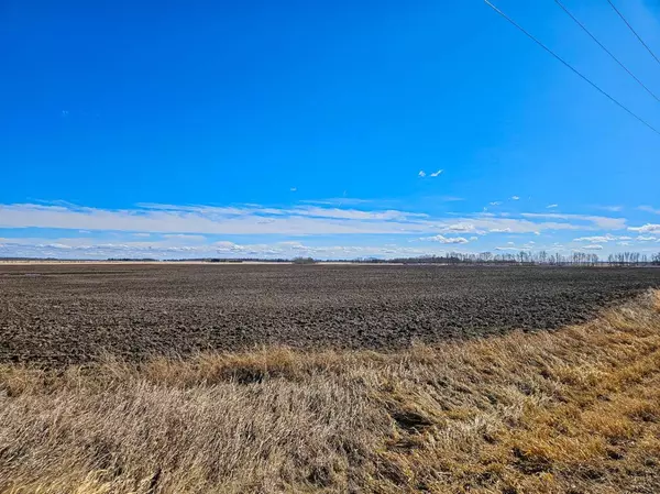 Rural Sturgeon County, AB T8R 0R4,56613-56817 RGE RD 252