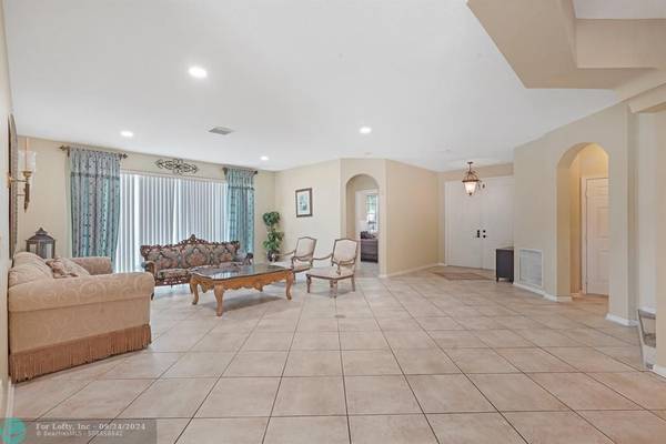 Wellington, FL 33414,8996 Alexandra Cir