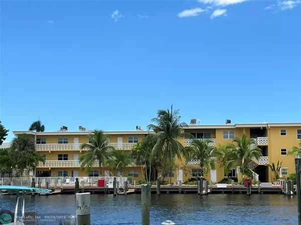 Fort Lauderdale, FL 33304,815 Middle River Dr  #318