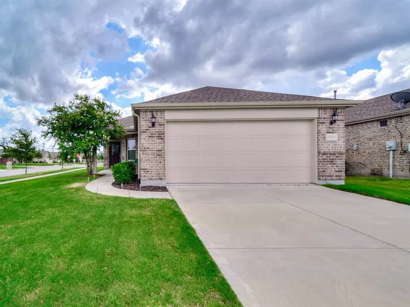 8996 Shore Crest Road, Frisco, TX 75036