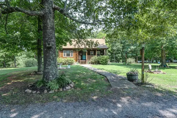 Gladys, VA 24554,699 Gladys RD