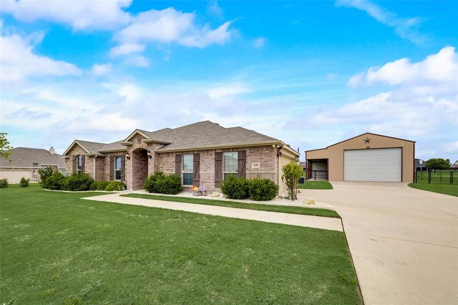 1101 Cashew Drive, Venus, TX 76084