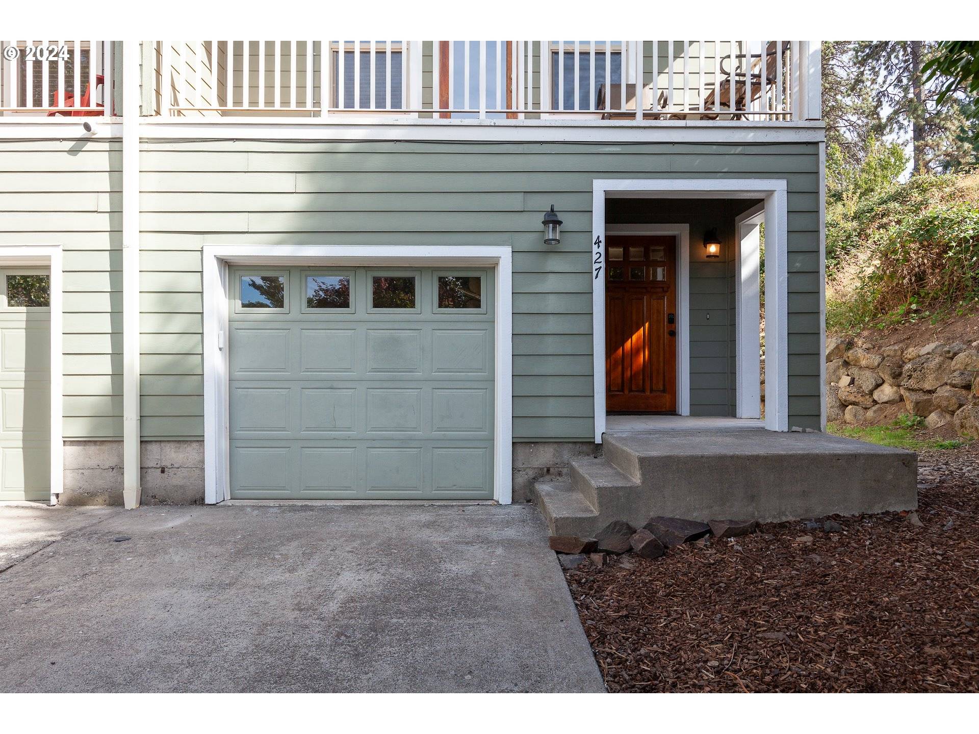 Hood River, OR 97031,427 MAXS PL