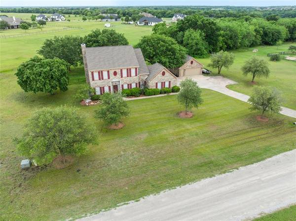 604 Peggy Lane, Gunter, TX 75058