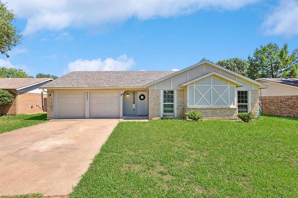 8233 Saint Patrick Street,  North Richland Hills,  TX 76180