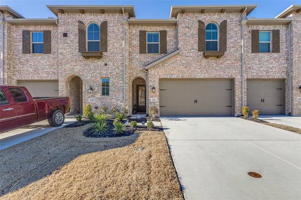 1151 Queensdown Way, Forney, TX 75126