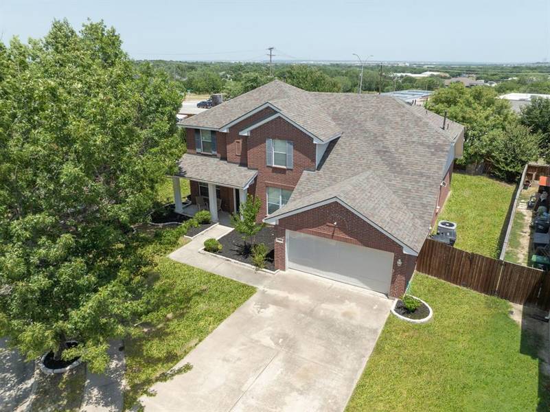 10507 Highland Ridge Road, Fort Worth, TX 76108