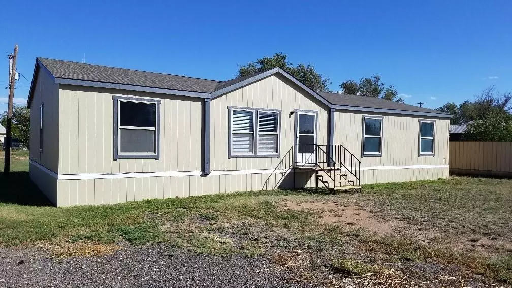 Farwell, TX 79325,309 1st Street