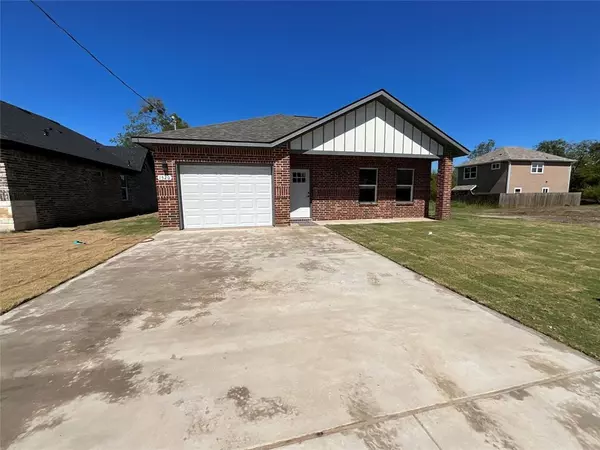 Greenville, TX 75401,1520 Hemphill Street