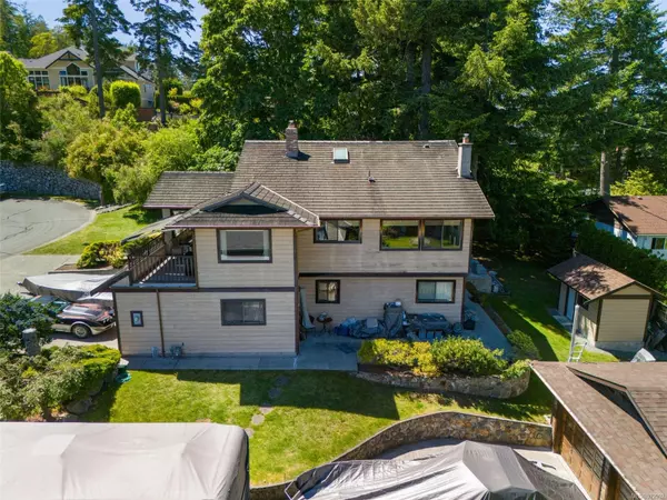 Saanich, BC V8Y 2R4,800 Seamist Pl