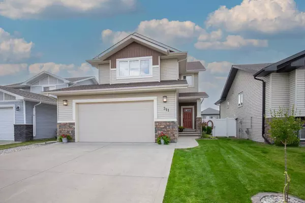 311 Webster DR, Red Deer, AB T4N 7E6