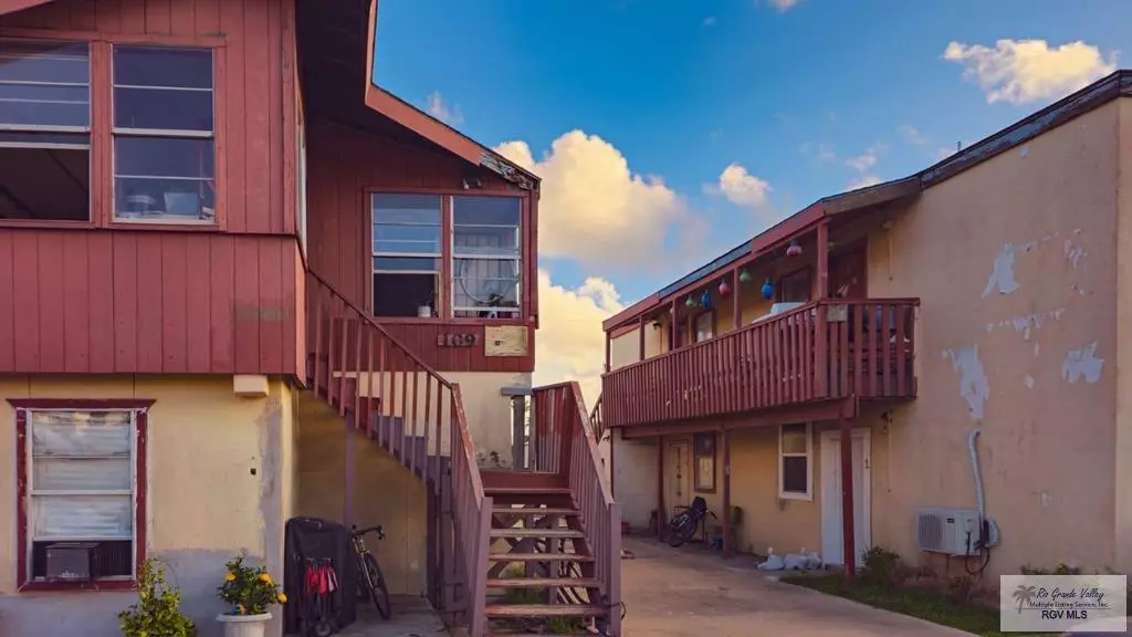 109 E VENUS LN., South Padre Island, TX 78597