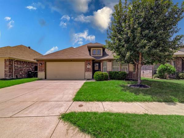 517 Beechgrove Terrace, Fort Worth, TX 76140