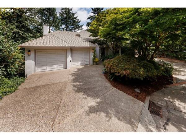 Lake Oswego, OR 97034,1571 BAY VIEW LN