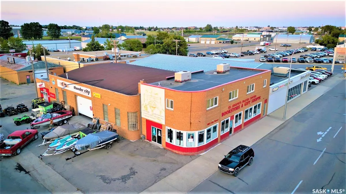 Estevan, SK S4A 2L7,1033 4th STREET